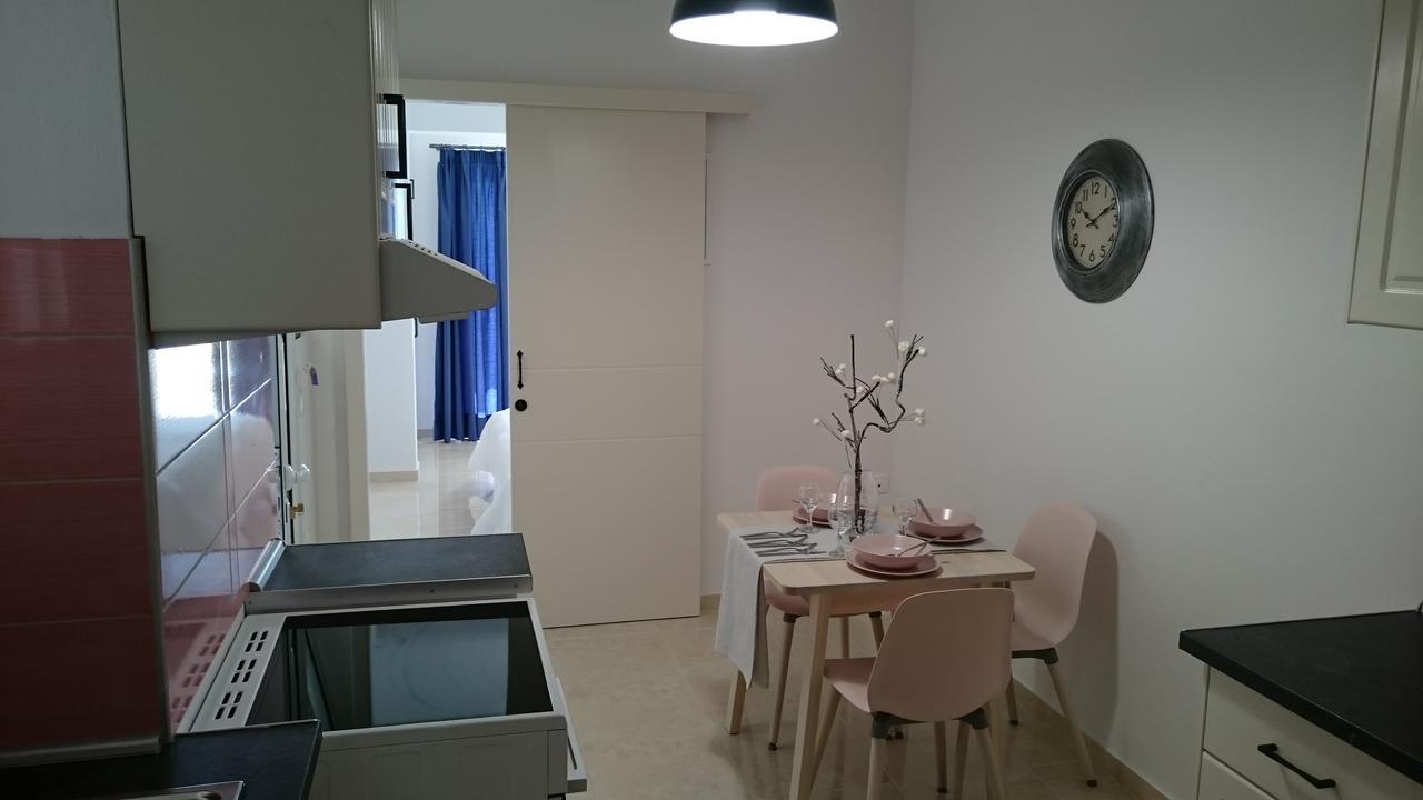Roza'S Home And Studios Benitses  Zewnętrze zdjęcie